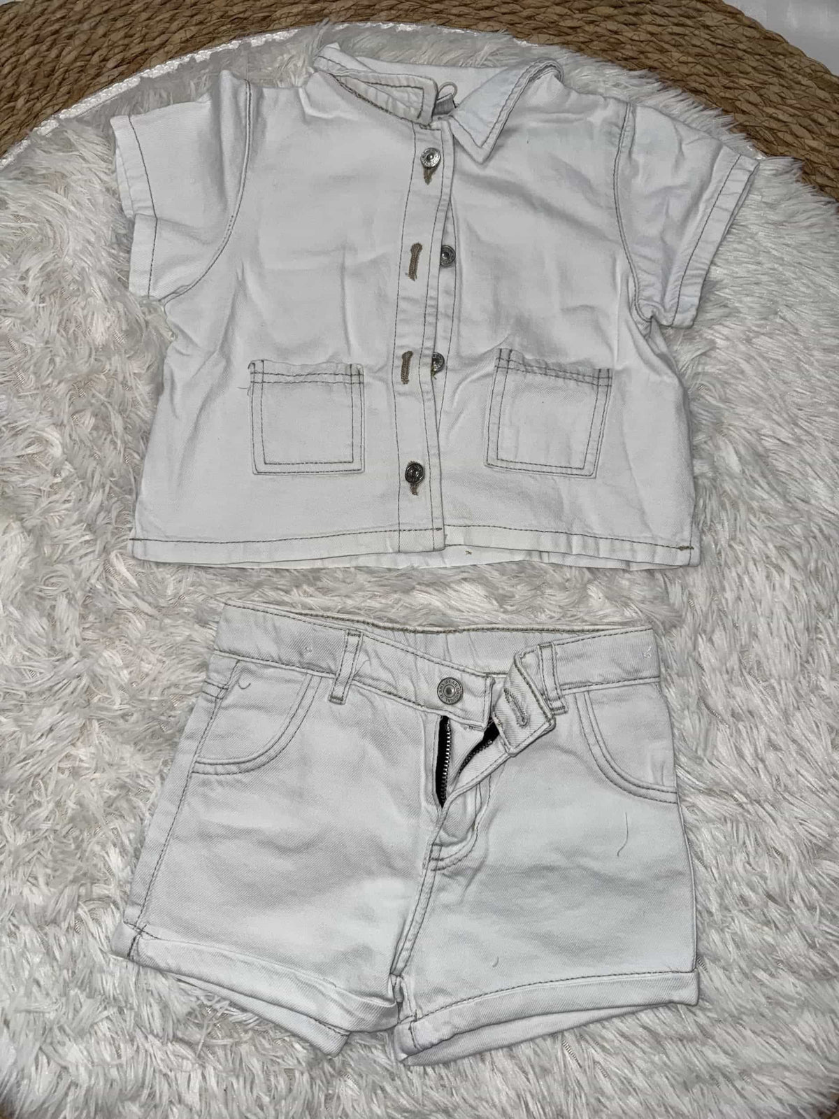 White Button Shorts Set – Girl (Patch Pockets)