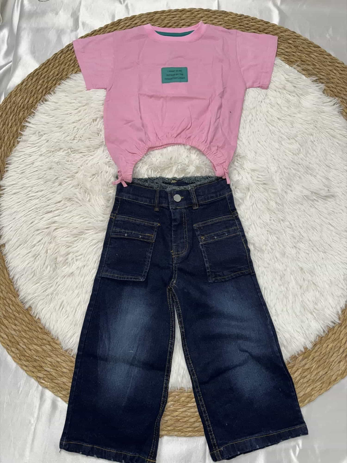 Pink Wide-Leg Jeans Set – Girl (Side Bows)