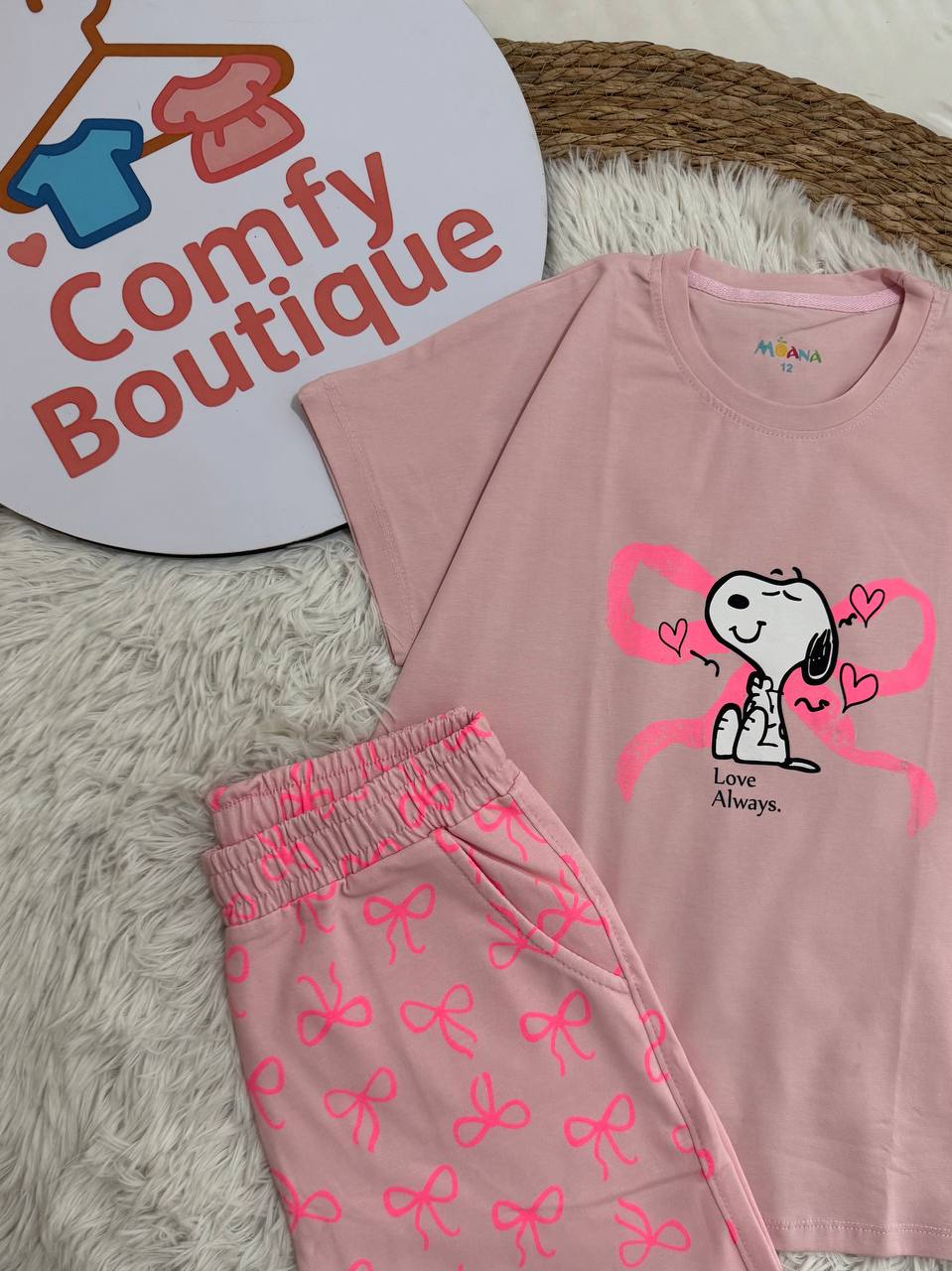 Girls Snoopy Pink Pajama Set – Soft & Playful Summer Sleepwear 🌸🐾