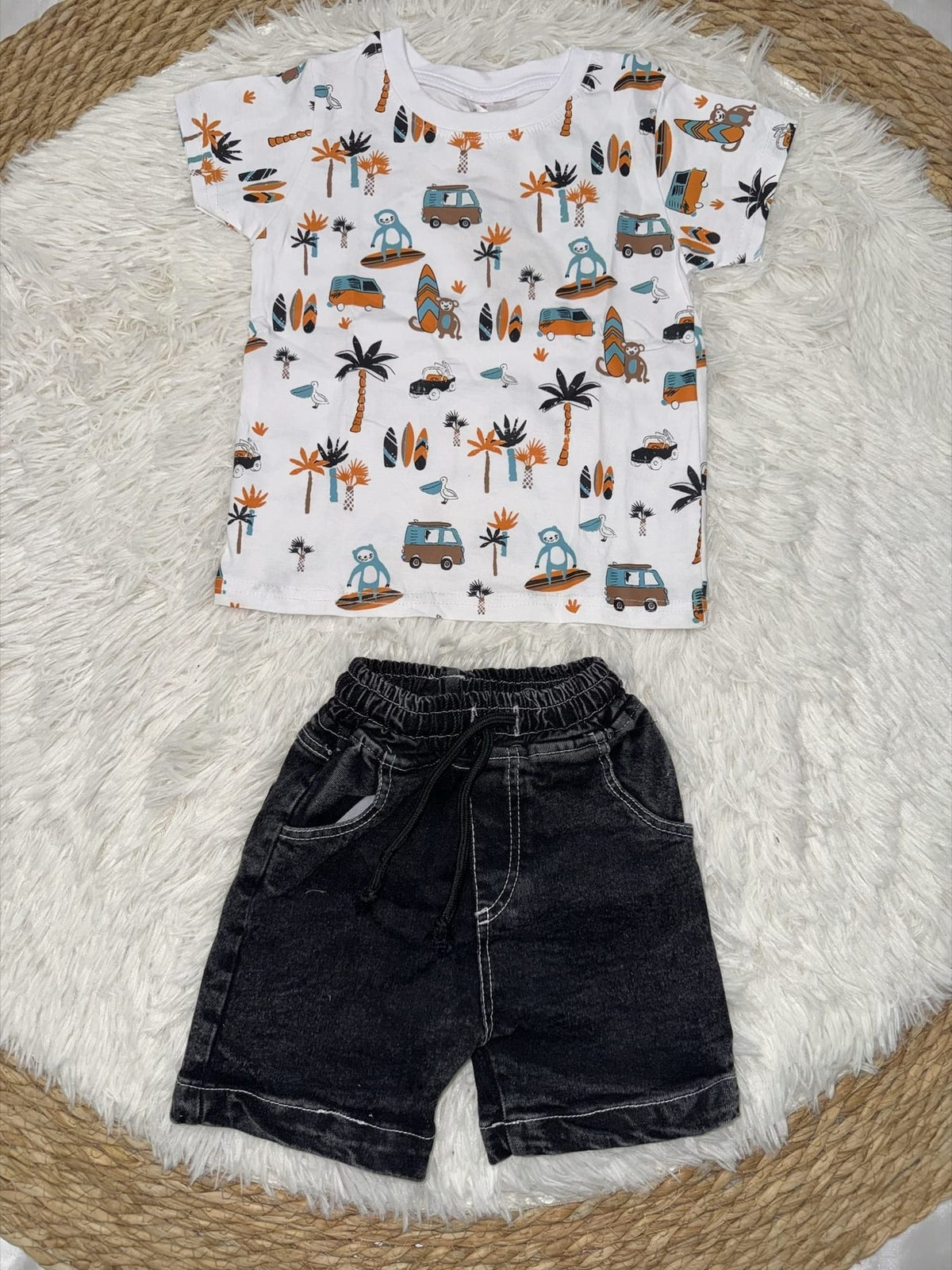 Travel White Shorts Set – Boy (Travel Motif Top)