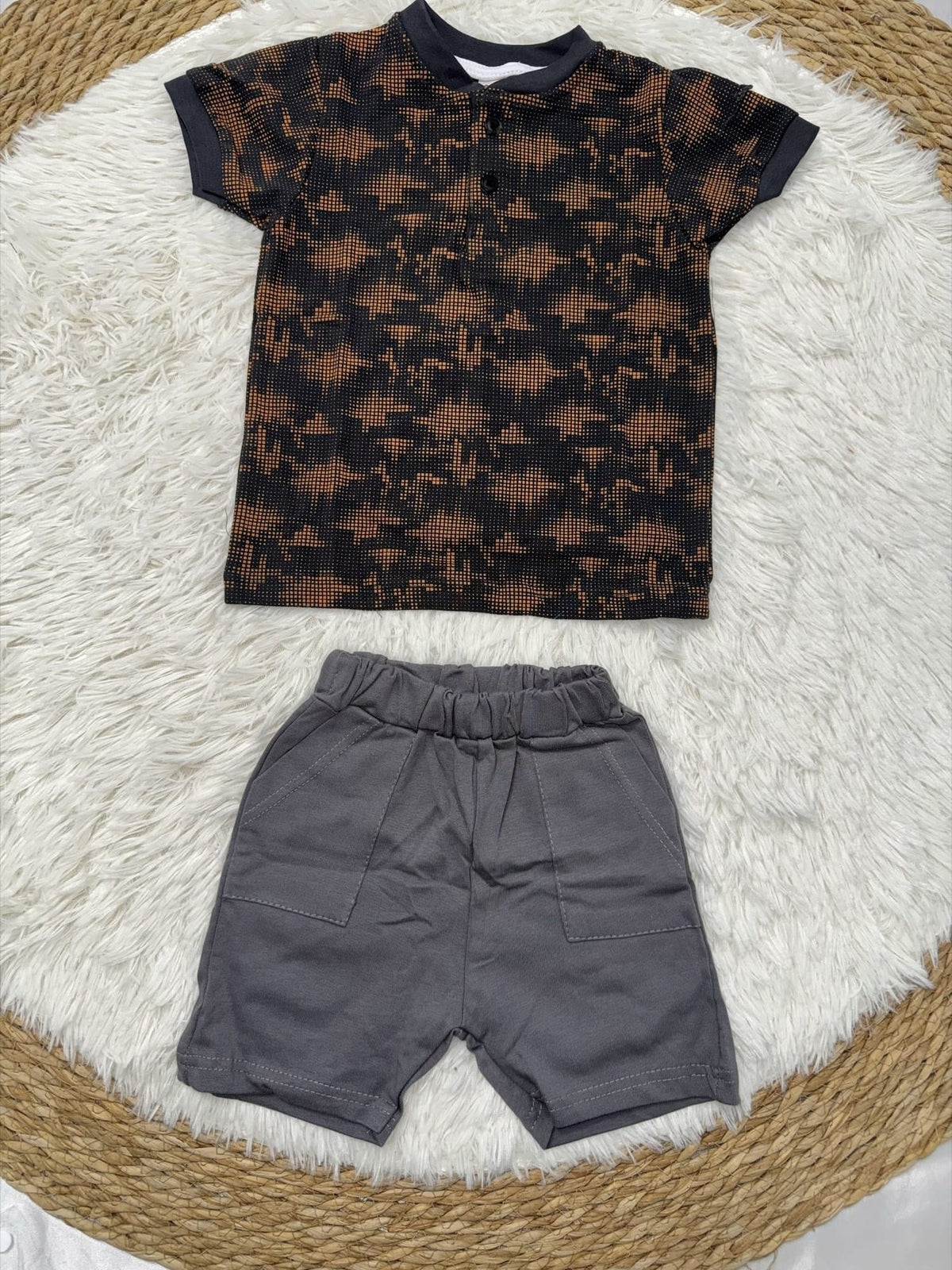 Patterned Black Polo Shorts Set – Boy (Contrast Gray Shorts)