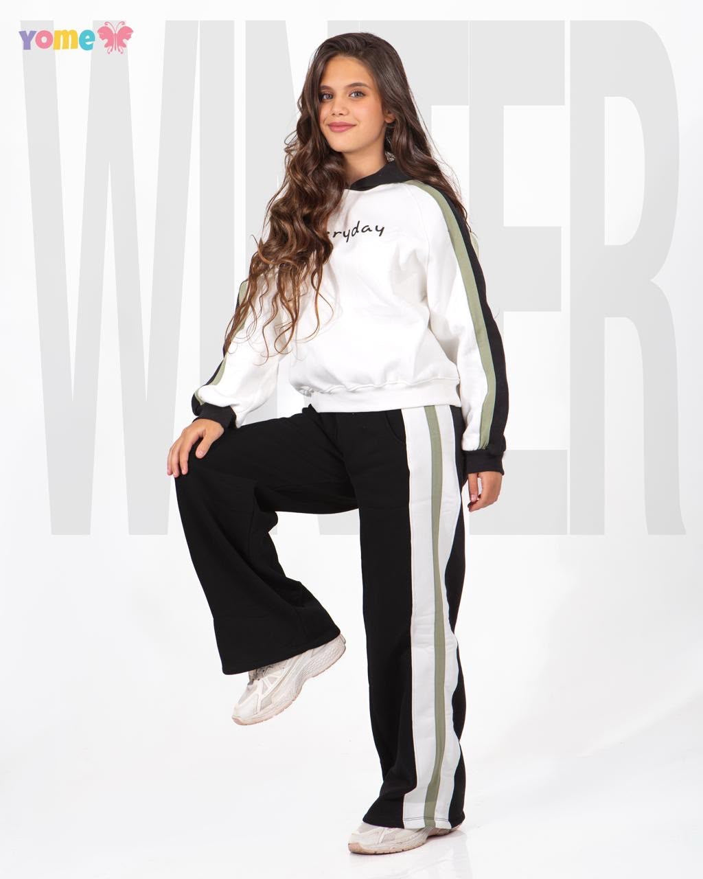 Everyday Black & White Girls’ Tracksuit Set : YM2-002G