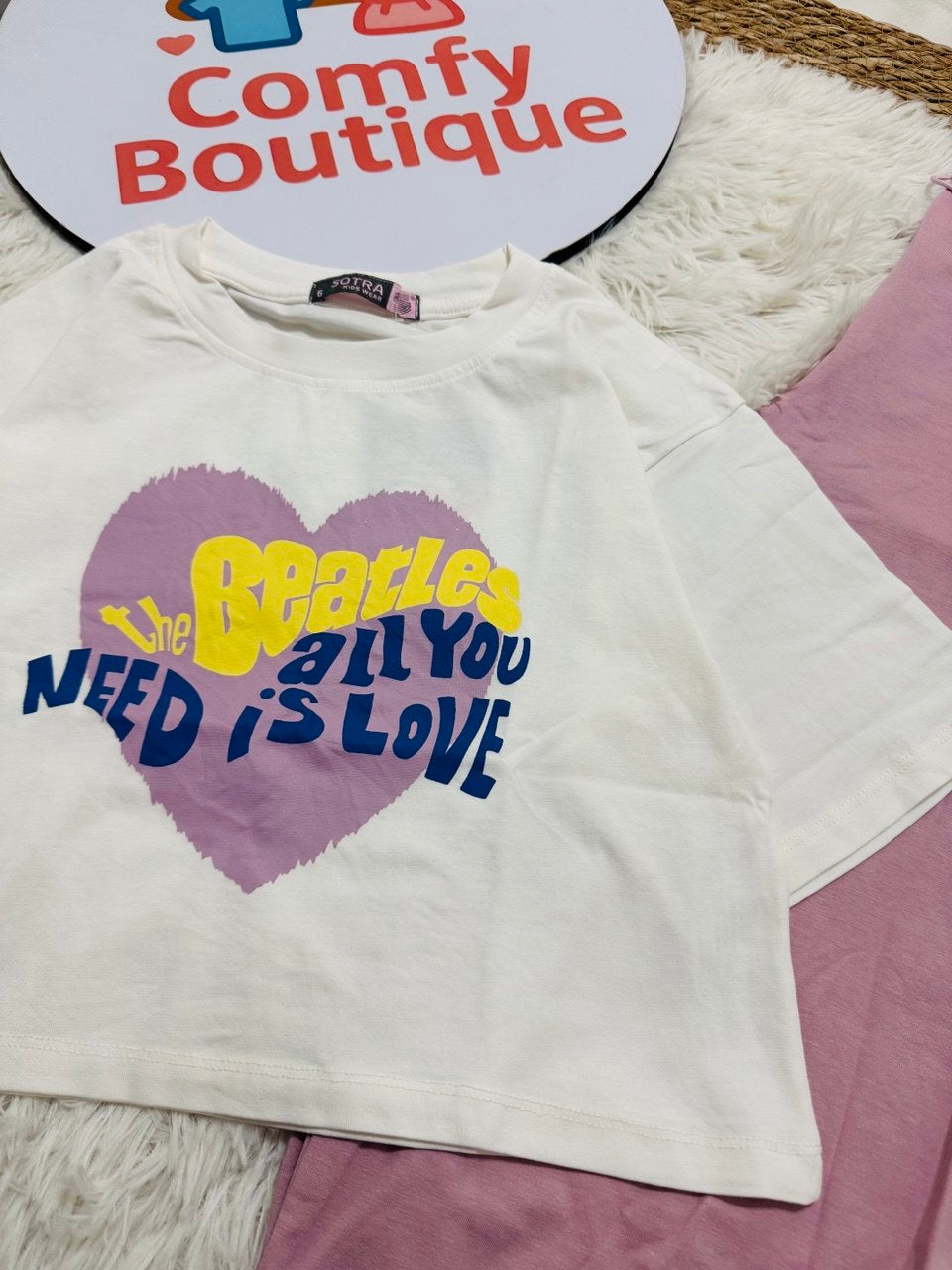 Girls’ Oversized Heart Print Top & Wide-Leg Pants Set – White & Pink Casual Outfit