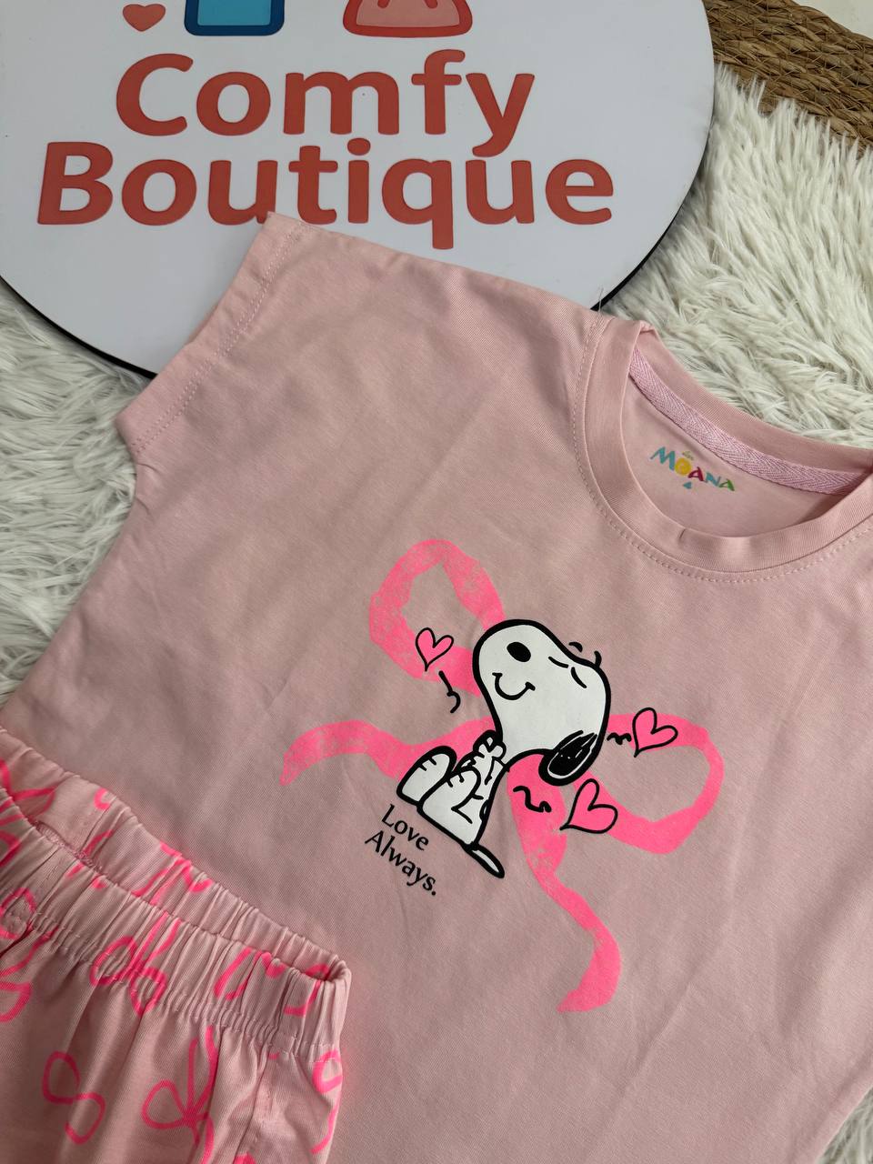 Girls Snoopy Pink Summer Shorts Set – Cute & Comfy Sleepwear 🩷🐾