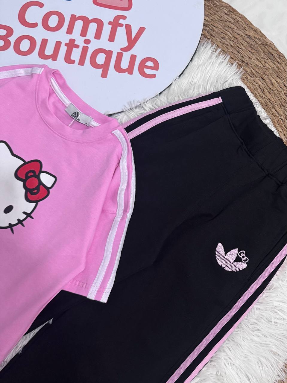 Girls Hello Kitty Cotton T-Shirt & Wide Leg Pants Set – Trendy Casual Outfit